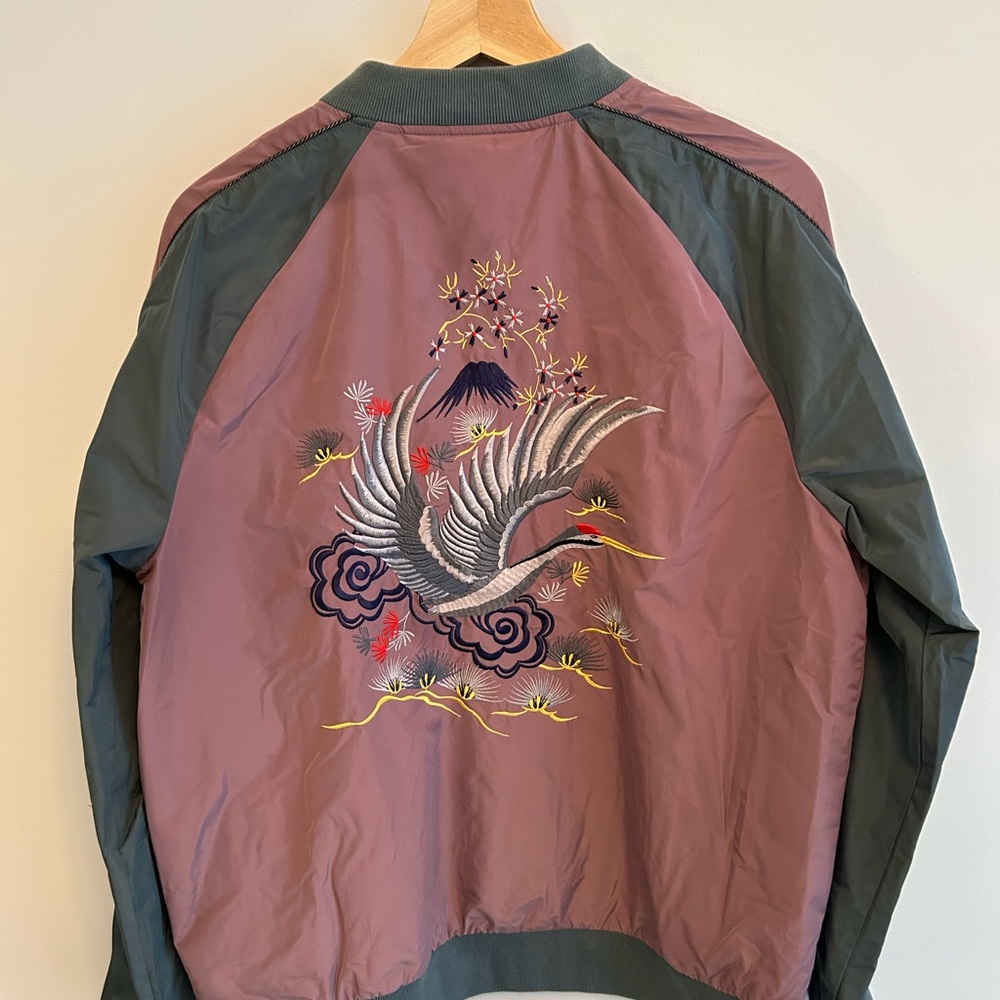 souvenir jacket with bird/crane embroidered